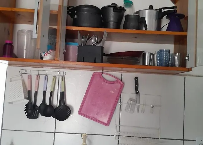 Casa De Dois Quartos Com Cozinha Perto Do Aeroporto Aluizio Alves