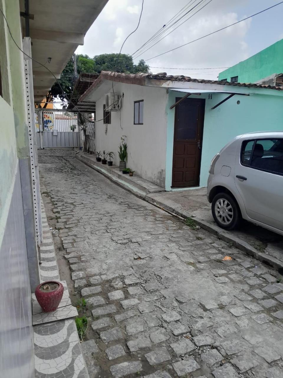 Casa De Dois Quartos Com Cozinha Perto Do Aeroporto Aluizio Alves Сasa de vacaciones Natal